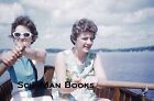 KODACHROME 35 mm à glissière joliment sexy femmes bateau à rames lac robes mode 1961 !