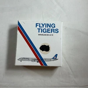 Schabak 922/54 1:600 Diecast Airliner Flying Tigers Douglas DC-8-73 - Bild 1 von 1