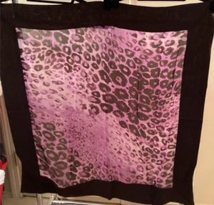 ST JOHN KNIT SCARF. 70%WOOL.30%SILK.BROWN/RASPBERRY. 33” SQ.ANIMAL PRINT (248) - Picture 1 of 4