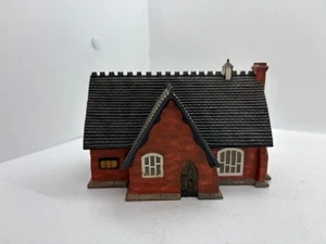 Hornby Skaledale R8503 St Michael's School OO Scale - UNBOXED - Picture 1 of 6