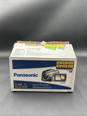Nuevo Panasonic PV-GS80 con batería, cables AV y cargador Foto 1 de 4