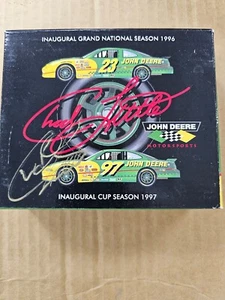 1996 Revell John Deere Car Set 2 diecast Autographed Box by Chad Little in Gold - Picture 1 of 2