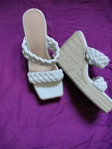 white sandals Women’s White Rowan Platform Wedge, SZ 9 Beach, Party shoes - Picture 1 of 7