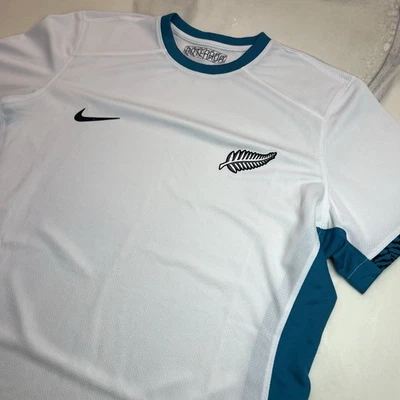 Nike NEW ZEALAND Football Team 2023-24 Away Jersey Woman XL Soccer ALL WHITES - Image 1 of 4