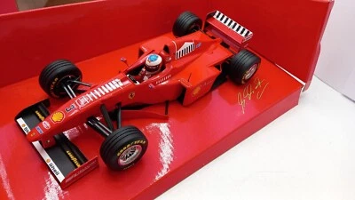 MIN510981893D Minichamps Ferrari F310B M. Schumacher 1998 launch version 1/18 - Immagine 1 di 4