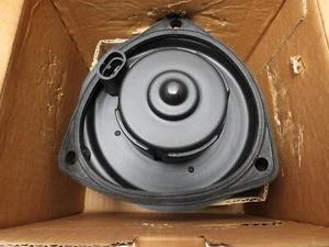 Genuine GM Blower Motor for Many 1991-2002 Saturn SC SC2 SL SL1 - Picture 1 of 2