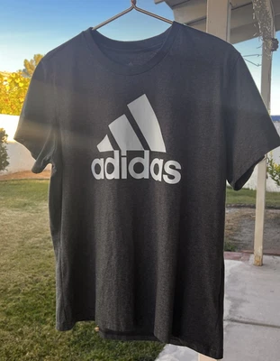 Camiseta gráfica ADIDAS, gris jaspeado, XL, aspecto clásico Foto 1 de 4