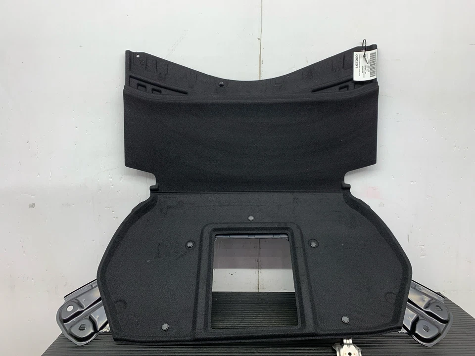 Lexus RC-F 2015-2019 OEM maletero cubierta delantera moldura 6471724150 Foto 1 de 4