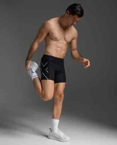 2XU Mens Core Compression 1/2 Shorts - Black / Silver Medium MA4508b - Picture 1 of 5