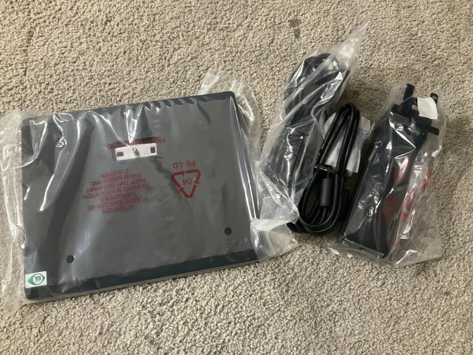 Original accessories for Acer V247Y 23.8" Monitor UM.QV7AA.003 ✅❤️️✅❤️️NEW - Image 1 of 1