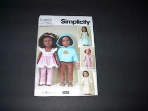 Simplicity Pattern S3059 neue Ausgabe fünf entzückende Outfits für 18" Puppen ungeschnitten - Bild 1 von 3