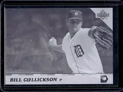 1992 Upper Deck MVP Hologram Bill Gullickson #23 - Holographic - Image 1 of 2
