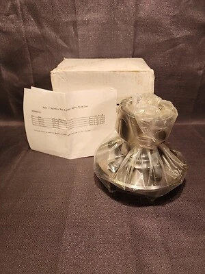 Wheel & Hub Assembly Ford Lincoln Mercury NEW Foto 1 de 3