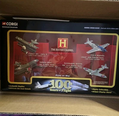 Corgi Showcase Colección 100 Años de Historia de Vuelo Canal Ases de Guerra Foto 1 de 4