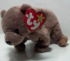 TY Beanie Baby Pekannussbär 1999 Geburtsdatum 4-15-99 Top Zustand mit Etikett - Bild 1 von 4