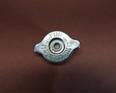 Tapa termostato radiador Kawasaki Ninja ZX1400 ZX14R 2006-2011 Foto 1 de 4