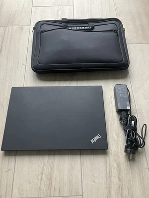 *** Lenovo T15,i5,16GB,256SSD M2,WIN 11,Tasche *** - Bild 1 von 3