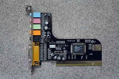 Kobian Mercury 5.1 PCI 6 channel Soundcard KOB C884-E - Image 1 of 4