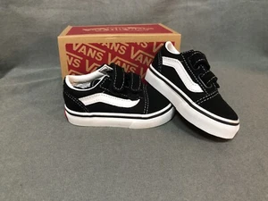 Classic Vans Black and White Toddler Size 5 | TODDLER OLD SKOOL V - Picture 1 of 5