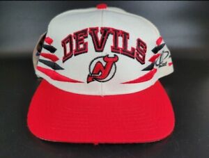 NEW JERSEY DEVILS Vtg DIAMOND SPIKE Logo Athletic SNAPBACK HAT Cap New Tags 