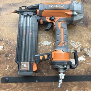 RIDGID Pneumatic 18-Gauge 2-1/8 in. Brad Nailer R213BNE - Picture 1 of 4