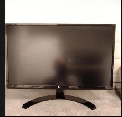 LG 24UD58-B 24" 4K LED Gaming Monitor - Image 1 of 3
