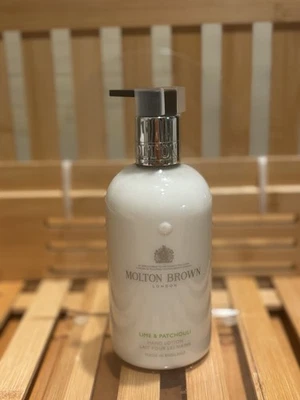 Loción para manos Molton Brown London lima y pachulí. 10 oz.  Nuevo Foto 1 de 2
