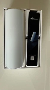 Ubiquiti UniFi U6 Mesh WiFi 6 Access Point – Indoor/Outdoor, PoE, IPX5, Wifi 6 - Photo 1/5
