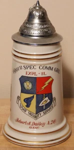 Servicio de Seguridad de la USAF Regimiento Guerra Fría Cerveza Alemana Piedra Porcelana con Litografía - Imagen 1 de 6