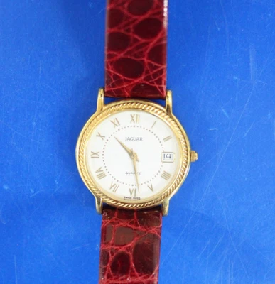 Precioso Reloj Jaguar Chapado en Oro Damas Raro J-601 Correa Cocodrilo Necesita Batería Foto 1 de 4