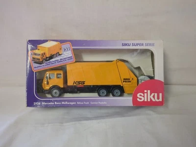 Vintage Siku #2926 Mercedes Benz Refuse Truck Kennet 1:55 - West Germany - Image 1 of 4