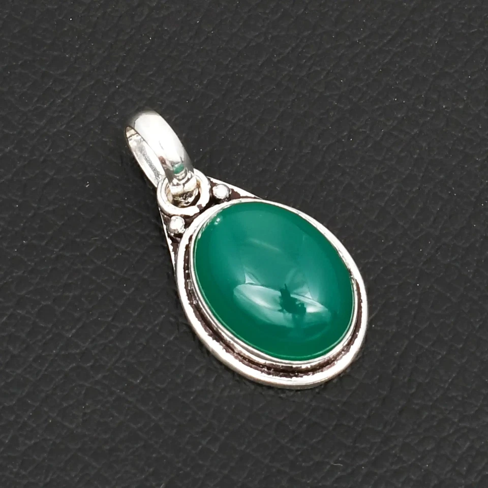 Green Onyx Gemstone Ethnic Handmade Pendant Jewelry For New Year 1.28" AP-28322 - Image 1 of 1