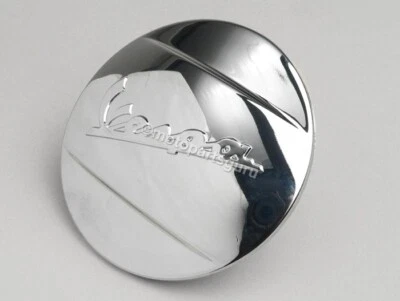 Крышка коробки передач CM121908 OEM хромированная с эмблемой Vespa S GT200 GTS GTV250 LX150 - Изображение 1 из 4