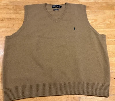 Colete Suéter Polo Ralph Lauren Masculino Tamanho XL Bronzeado 100% Lã de Cordeiro - Decote V - Imagem 1 de 4