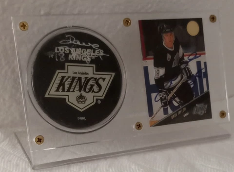 DAVE TAYLOR SIGNED LOS ANGELES KINGS CARD & AUTOGRAPHED PUCK  LOT NO COA Cover