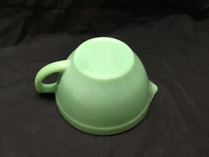 Vintage Jadeite Kitchenware  Green 7 1/2” Mixing Bowl Batter Pitcher w/ Handle - Picture 1 of 6
