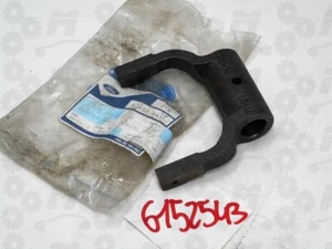 Forcella disinnesto frizione Ford Fiesta Escort benzina Ohv/Hcs da 5/1976-4/1988 - Picture 1 of 2