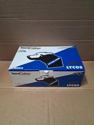 Vintage Johnny Benson #10 Lycos Pontiac Grand Prix 1:24 Team Caliber 1827/2340 - Image 1 of 4