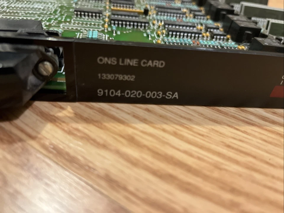 Tarjeta de línea Mitel 9104-020-003-SA ONS SX-50 133079302 Foto 1 de 4