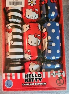 New Hello Kitty Women’s 3 Surprise Crackers W/ Crew Socks 4-10 Christmas  - Picture 1 of 2