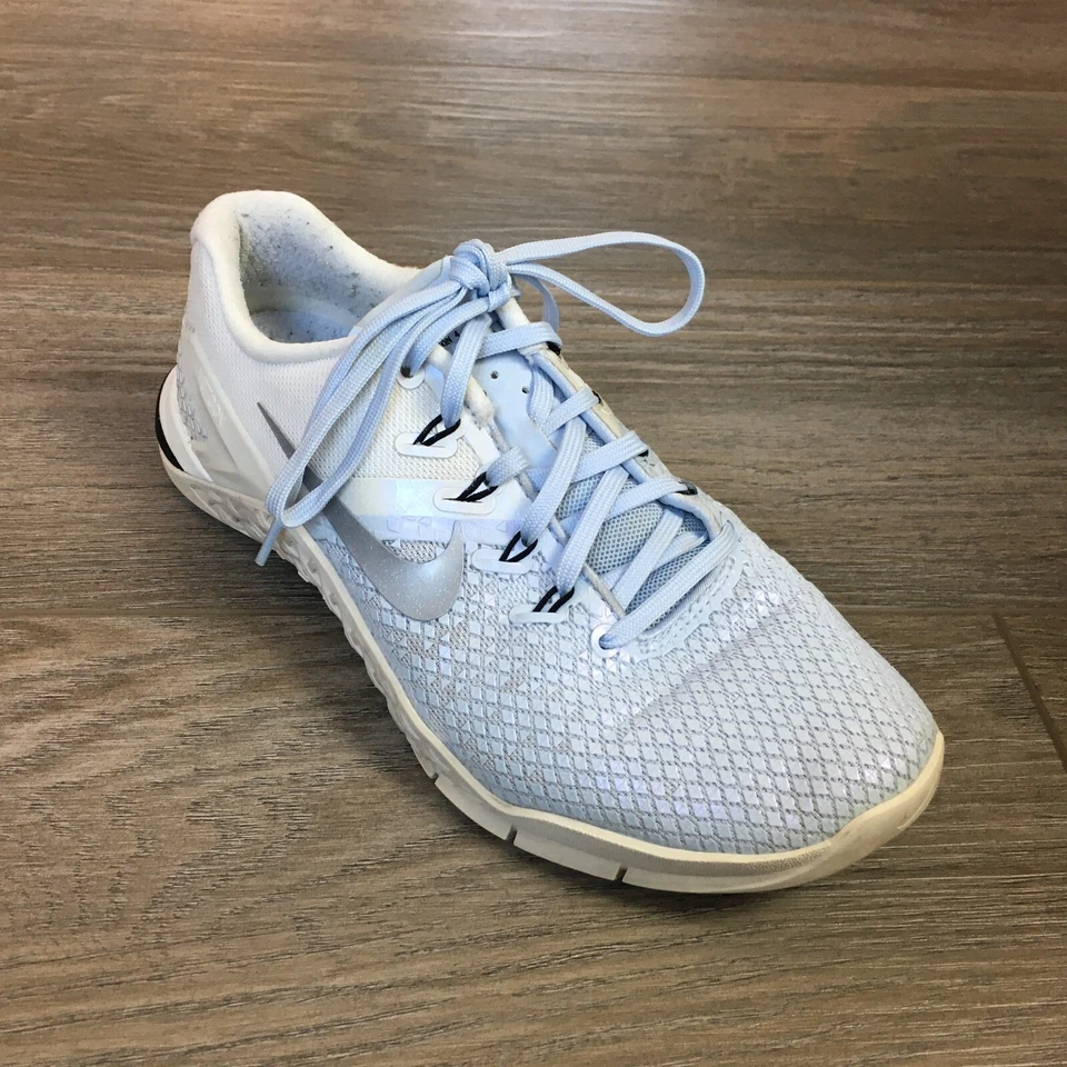 Para mujeres Nike Metcon 4 Zapatos de Entrenamiento Tenis Talla 7 EE. UU./38 UE Azul Blanco Gimnasio Foto 1 de 4
