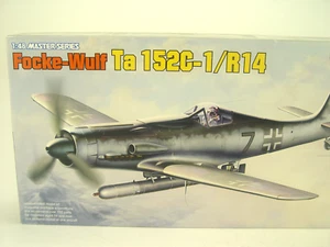 Focke Wulf Ta 152C-1/R14 Torpedo - Dragon Bausatz 1:48 - 5573 - #2646 #E gebr. - Picture 1 of 4
