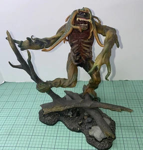 "Figura Monstruo ""El visitante"" de Stan Winston Creatures Day The World End" 2001 - Imagen 1 de 12