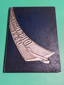Vintage 1940 Wright Junior College Chicago, Illinois Yearbook Use for Genealogy - Picture 1 of 15