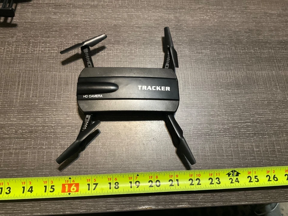 JXD523 Tracker Foldable Phone Controll Mini Rc Selfie Drone Wifi FPV 720P HD - Image 1 of 4