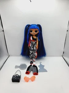 LOL Surprise OMG Downtown BB Doll - Picture 1 of 11
