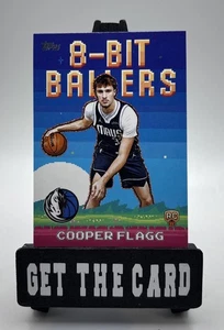 Baloncesto Topps 2025-26 - Cooper Flagg #8B-31 8 bits Ballers Dallas Mavericks radiocontrol - Imagen 1 de 3