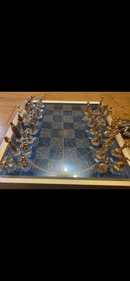 Paramount Star Trek The Next Generation Chess Set 1999 Vintage -CP - Image 1 of 4