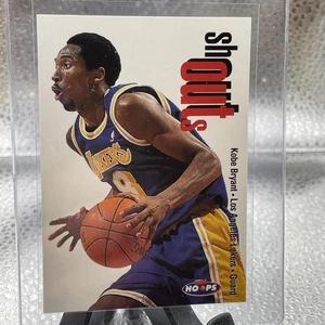 Tarjeta afilada Kobe Bryant 1998-99 NBA Hoops Shout Outs #21 de 30 B3 - Imagen 1 de 2