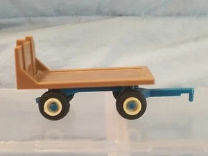 Vtg Mini Toys Hesston Pull Hay Wagon Cart Trailer made USA 1/64 - Blue Tongue - Picture 1 of 6